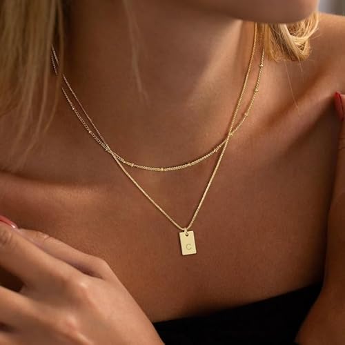 Square Gold Farbe Initial Halskette mit winzigem Brief an Anhänger for Frauen und Mädchen Square Gold Farbe Initial Halskette mit winzigem Brief an Anhänger for Frauen und Mädchen von Generic