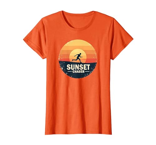 Sunset Chaser Runner Outdoor-Abenteuer im Retro-Look T-Shirt, Damen, Orange, M Sunset Chaser Runner Outdoor-Abenteuer im Retro-Look T-Shirt, Damen, Orange, M von Generic