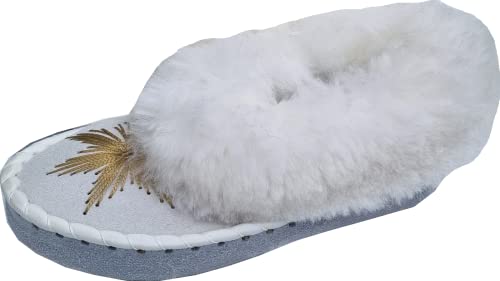 Generisch LAMMFELL Warme HAUSSCHUHE Mokassin Gr.36-37-38-39-41-42 NEU, Schaffell/-leder Schuhweite:NORMAL Handarbeit *Weiß* Gold Bestickt (37) von Generisch