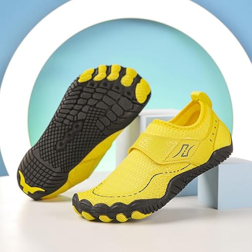 Kinder Outdoor Stream Schuhe Mädchen Sandschuhe Jungen Camping Wasserschuhe Schnelltrocknende Schwimmschuhe (Gelb,32) von Generisch
