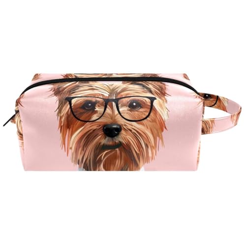Kosmetiktasche für Damen, niedlicher Welpe mit Brille, rosa Hintergrund, tragbare hängende Reise-Kulturbeutel, Leder-Make-up-Tasche, Kinder-Federmäppchen, Mehrfarbig 03, 8.2x3.1x3.5 in/21x8x9 cm von Generisch