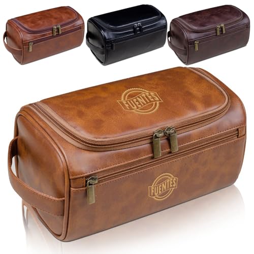 Personalisierte Leder Kulturtasche für Männer - 9L Custom Kulturtasche mit Namen - Geschenk für Vater, Ehemann, Freund - Bräutigam, Trauzeugen, Trauzeugen, Geschenk vom Bräutigam, braun, Kulturbeutel von Generisch