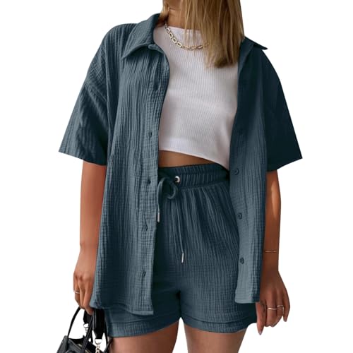 Summer Zweiteiler Damen Musselin Bluse Set, Elegant Leinen Bluse Hemd Und Shorts Einfarbig Lounge Set Strand Y2k Clothes Baumwolle Sportanzug Oversize Freizeitanzug Kurzarm Hausanzug Outfits Summer Zweiteiler Damen Musselin Bluse Set, Elegant Leinen Bluse Hemd Und Shorts Einfarbig Lounge Set Strand Y2k Clothes Baumwolle Sportanzug Oversize Freizeitanzug Kurzarm Hausanzug Outfits von Generisch