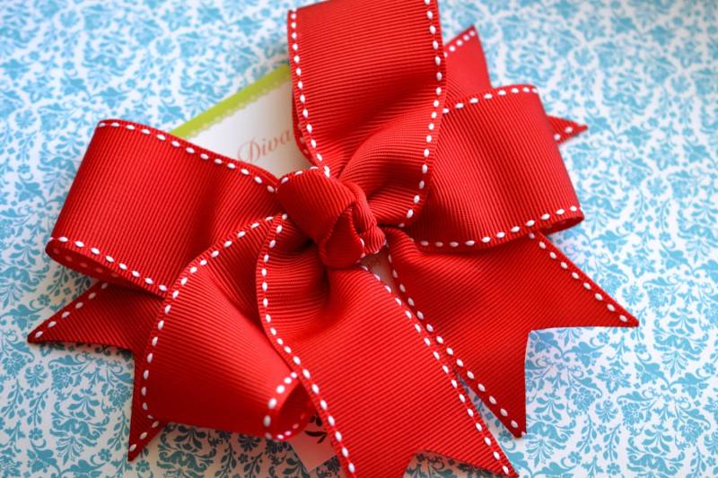 Cc3 - Komplett Gestickt...rote Xl Diva Schleife von GenevaDiva