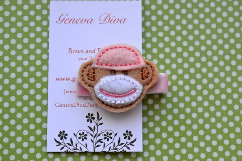 M3 - Sock Affe Filz Haarspange in Pink von GenevaDiva