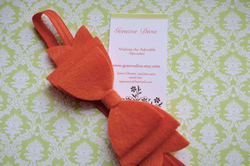 Neu - Orangefarbenes Filz Stretch Haarband von GenevaDiva