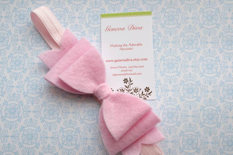 Neu-Pale Pink Filz Stretch Haarband von GenevaDiva