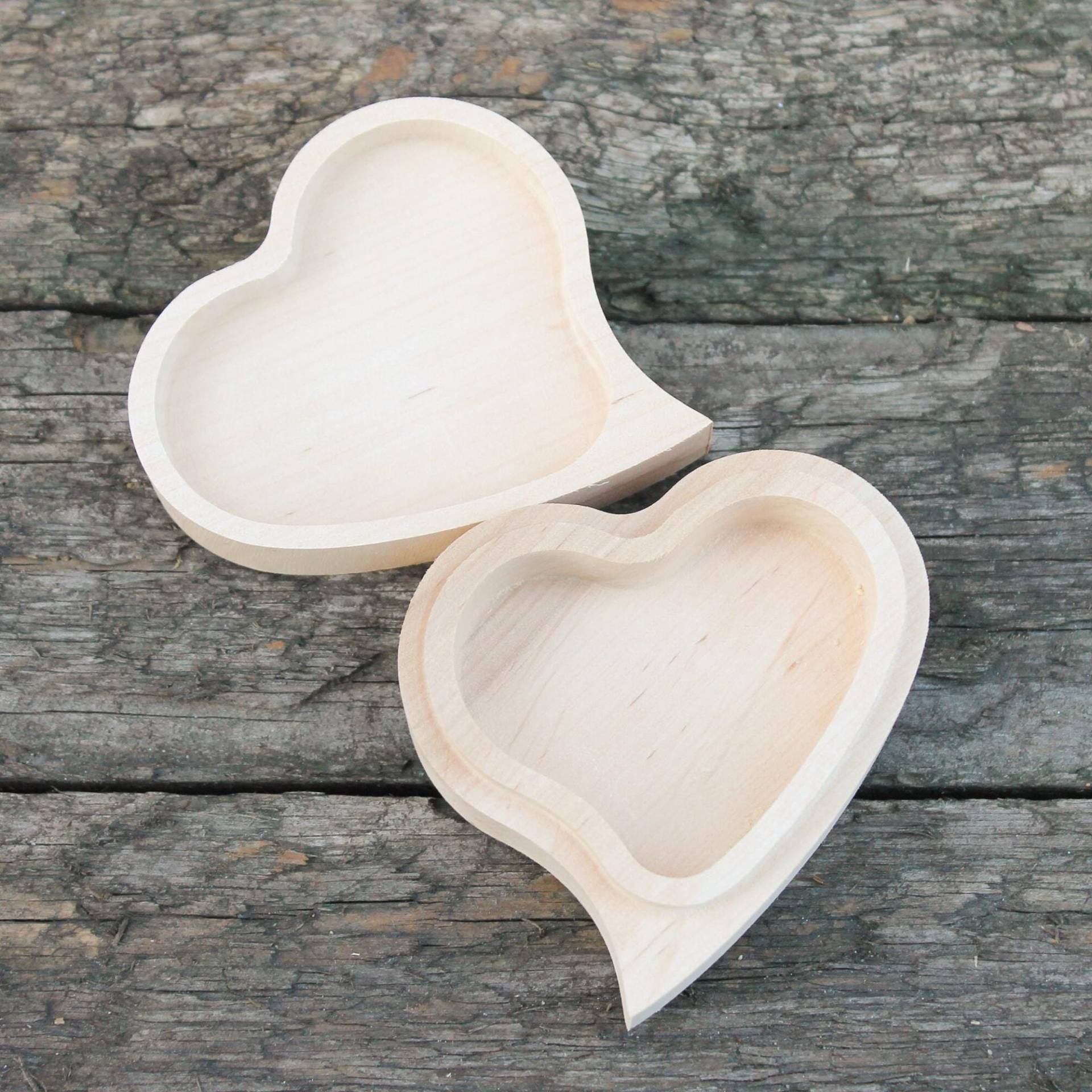 Herz-Box Aus Unbehandeltem Holz 8 cm - Mit Deckel Ohne Scharniere Herz-Box Aus Unbehandeltem Holz 8 cm - Mit Deckel Ohne Scharniere von GeniusesOfWood