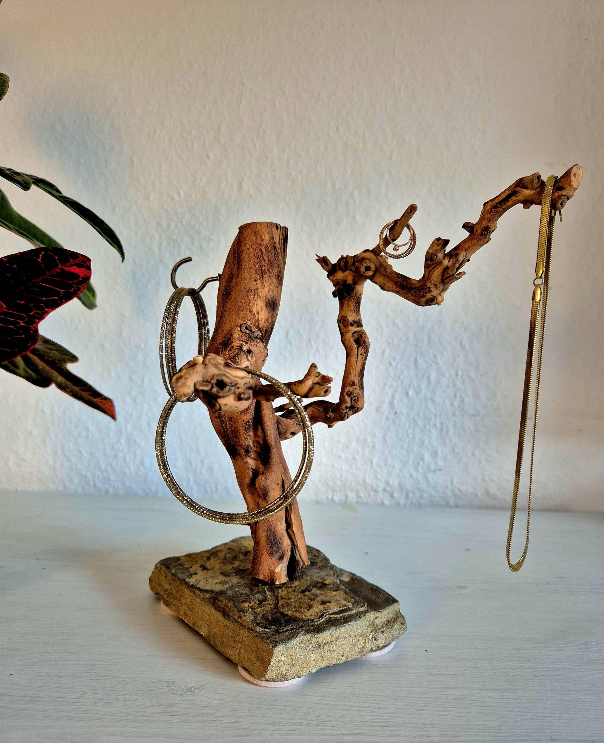 Schmuckbaum, Geschenk, Deko, Holz, Schmuck, Wurzel, Halterung, Schmuckständer Schmuckbaum, Geschenk, Deko, Holz, Schmuck, Wurzel, Halterung, Schmuckständer von GenussWurzelD3sign