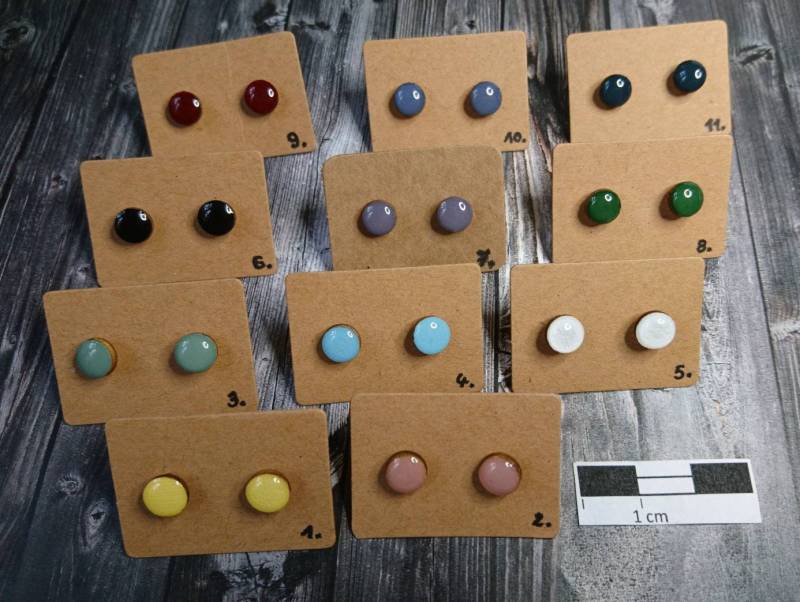 1x Paar Hypoallergene Holzohrstecker in 6Mm, 8 Mm Oder 10 | Ohne Metalle, Handbemalt - Wooden Stud Earrings Resin/Kunstharz von GeoJewelryBySilvi