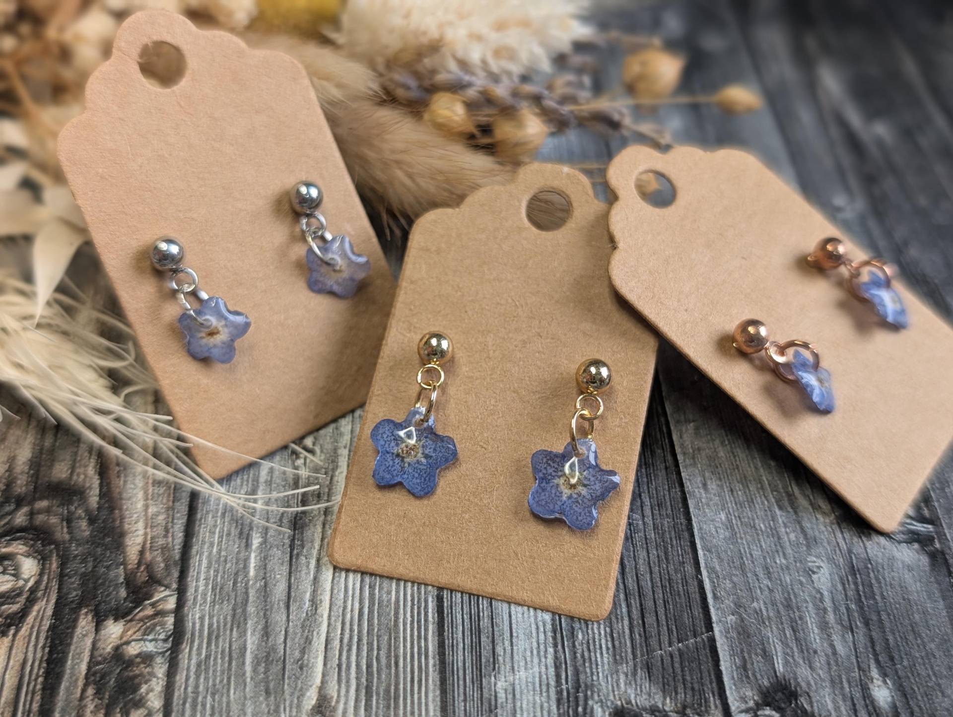 1x Paar Ohrhänger/-stecker Aus Der Kollektion "Forgetmenot" Echte Kleine Konservierte Vergissmeinnichtblüten, Handmade & Diy, Muttertag von GeoJewelryBySilvi