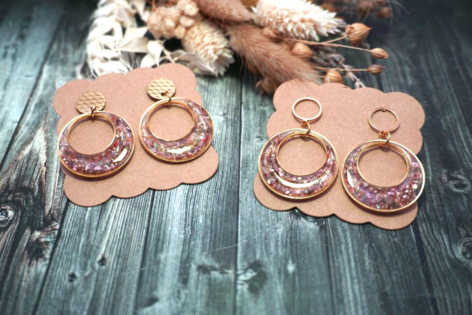 1x Paar Ohrstecker/Ohrhänger Aus Kunstharz Mit Echten Kleinen Blüten, Handmade Und Diy von GeoJewelryBySilvi
