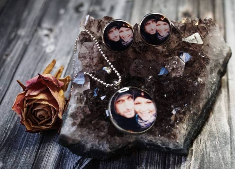 Personalisierter Schmuck - Gestaltet Euren Mit Eurem Wunschbild, Spruch Oder -Motiv Einfach Selbst Resin/Kunstharz Personalisierter Schmuck - Gestaltet Euren Mit Eurem Wunschbild, Spruch Oder -Motiv Einfach Selbst Resin/Kunstharz von GeoJewelryBySilvi