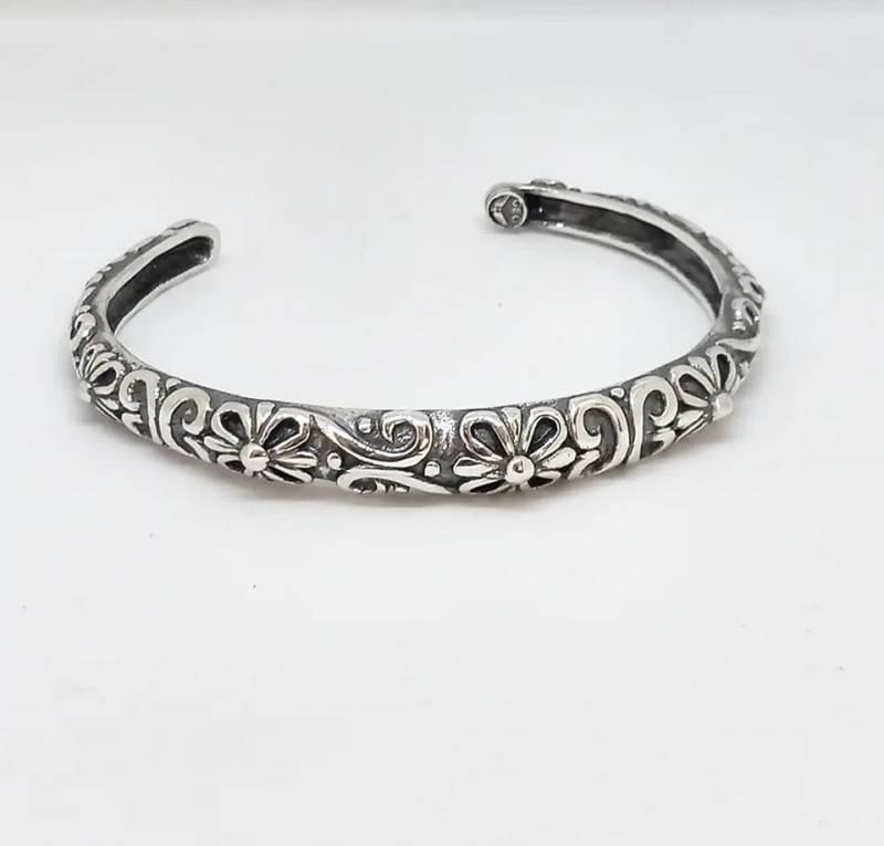 Oxidiertes Sterling Silber Manschette Armband Oxidiertes Sterling Silber Manschette Armband von GeoartSilversmith