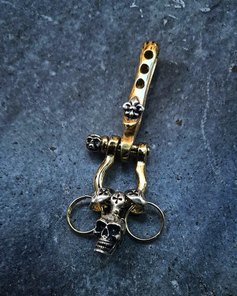 Totenkopf Schlüsselanhänger Aus Sterling Silber Messing Biker Totenkopf Schlüsselanhänger Aus Sterling Silber Messing Biker von GeoartSilversmith
