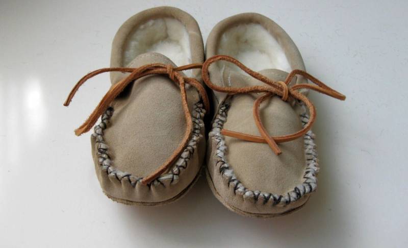 Wildlederschur Gefütterte Hausschuhe Wildlederschur Gefütterte Hausschuhe von GeorgeCKirksFootwear