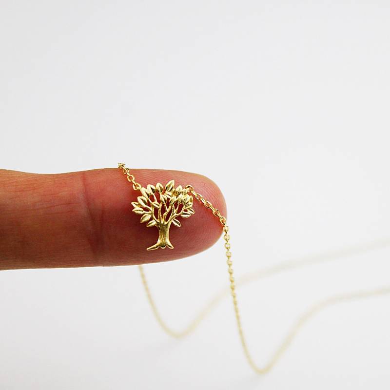 Zierliche Baum Des Lebens Halskette Stammbaum Anhänger in Gold Oder Silber Zierliche Baum Des Lebens Halskette Stammbaum Anhänger in Gold Oder Silber von Gerizim