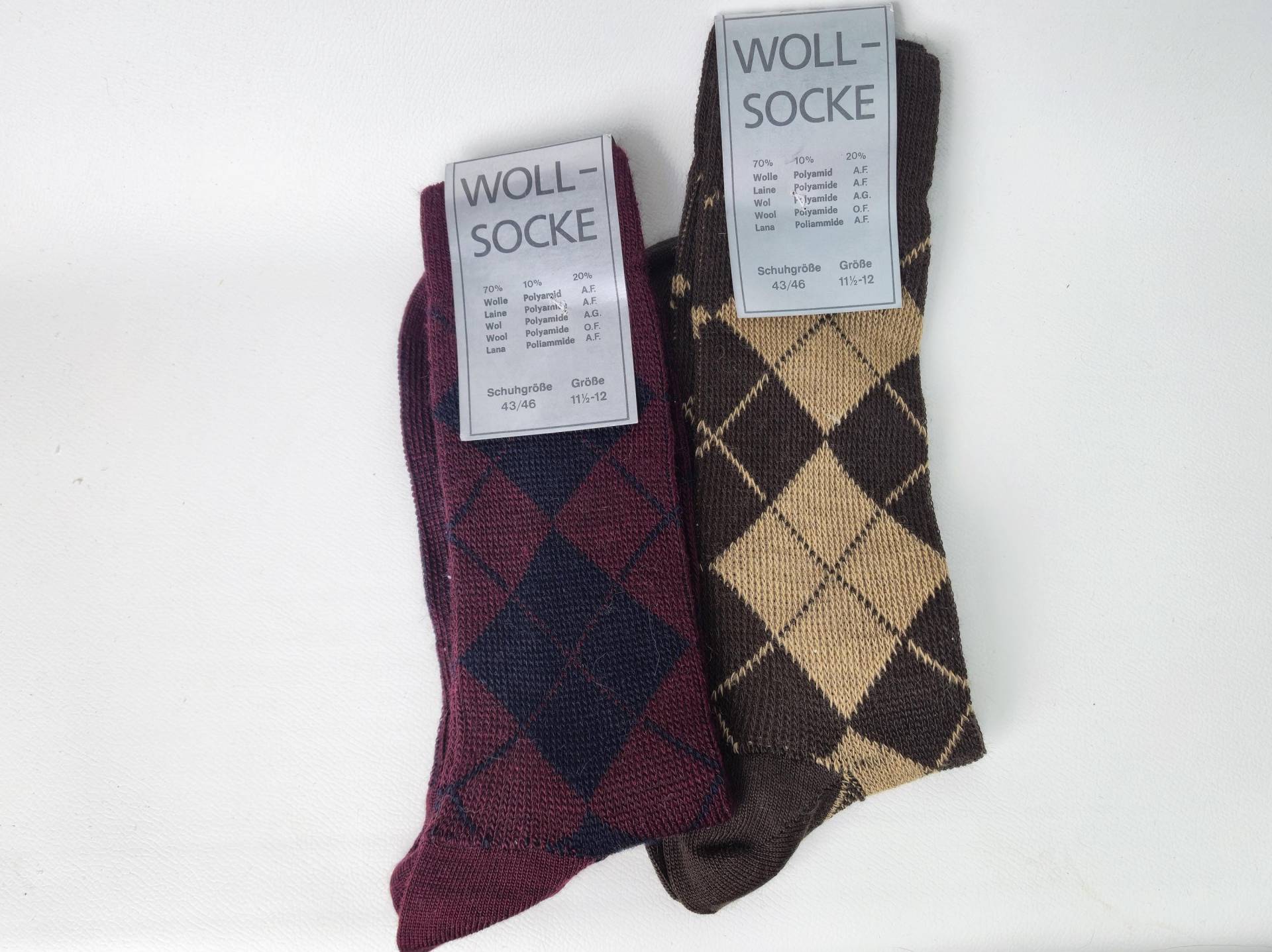 2 Paar Vintage Wollsocken/Karierte Socken, Strümpfe Gr. 43 - 46 von Gernewieder