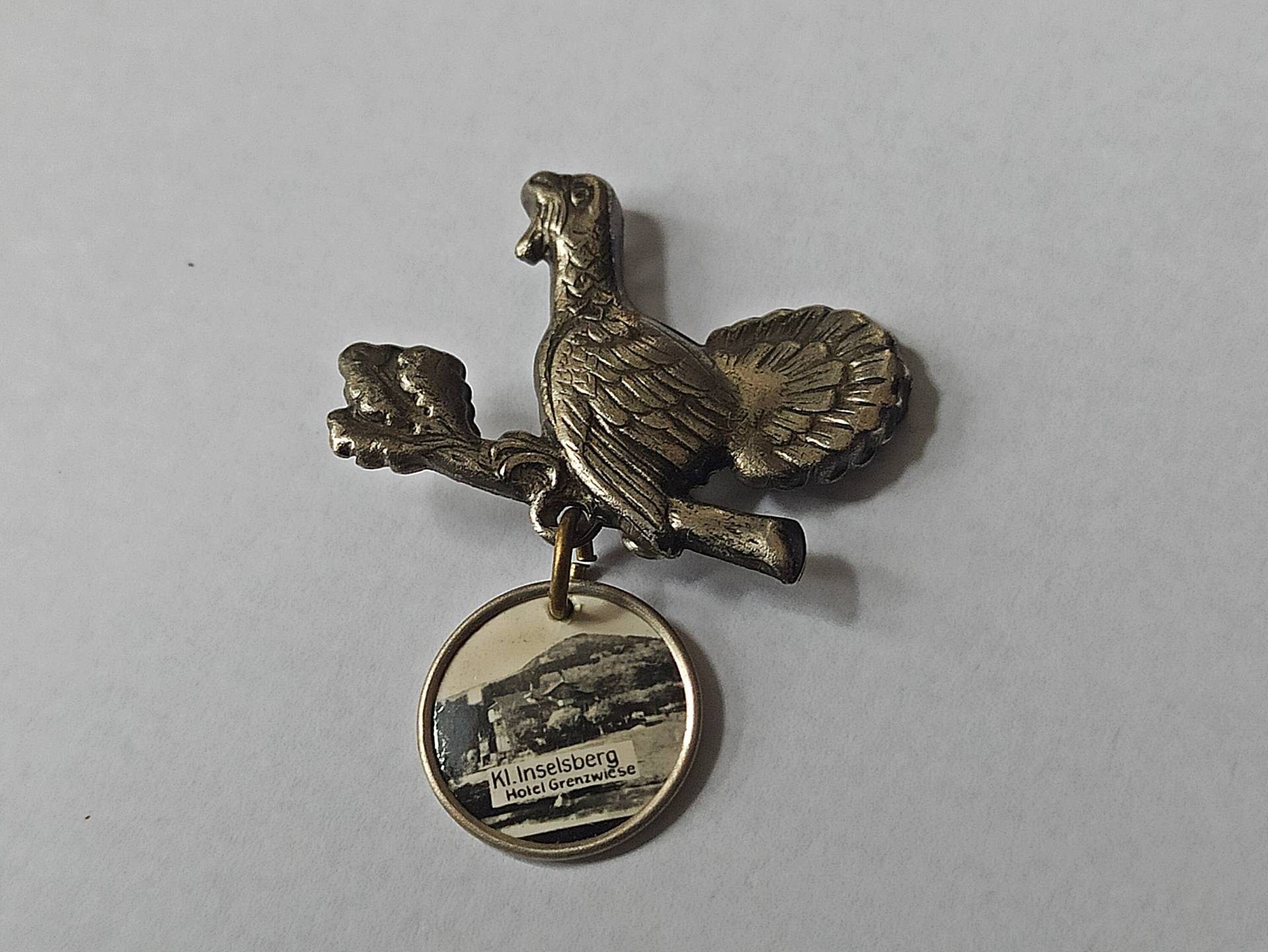 Alte Hutnadel/Souvenir Kl. Inselsberg - Hotel Grenzwiese Abzeichen Pin Für Den Wanderrucksack Vintage Hut Pin von Gernewieder