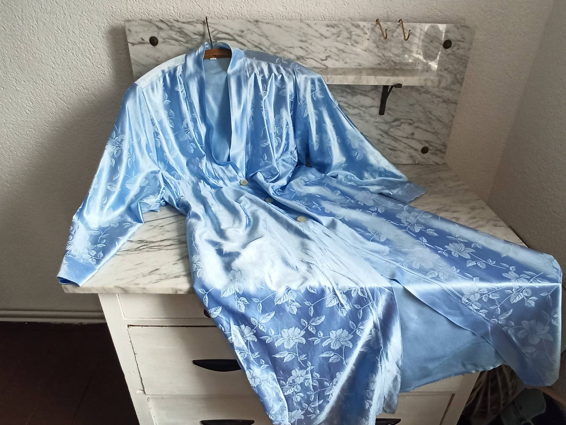 Leichter Morgenmantel/Hellblauer Morgenrock Vintage Kimono Bademantel Damen Gr. Xl 80Er Jahre von Gernewieder