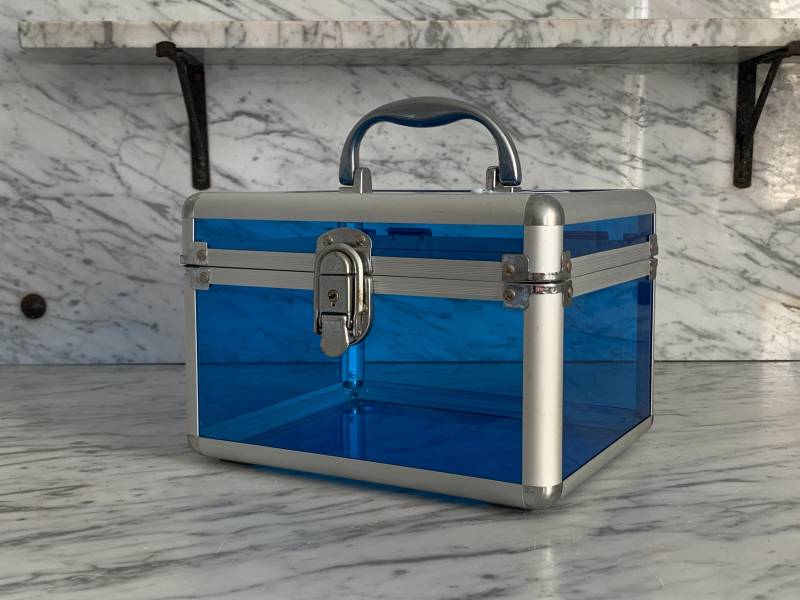 Retro Beautycase Aus Kunststoff U. Metall - Vintage Schminkkoffer Durchsichtiger Kosmetikkoffer Kosmetiktasche 1990Er von Gernewieder