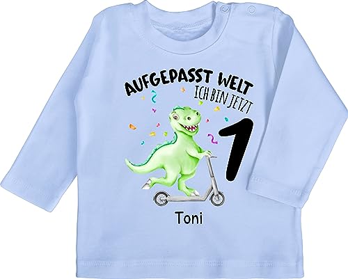 Baby Langarmshirt - 1. Geburtstag - Aufgepasst Welt - Ich Bin jetzt 1 - Dino Dinosaurier - 12/18 Monate - Babyblau - one Year Birthday Tshirt Jahr Outfit 1geburtstag Shirt mädchen von Geschenk mit Namen personalisiert by Shirtracer