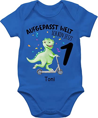 Baby Body Junge Mädchen - Aufgepasst Welt Ich bin jetzt 1 Dino I 1. Geburtstag Dinosaurier - 12/18 Monate - Royalblau - jahr outfit erster strampler 1.geburtstag jährige babybody von Geschenk mit Namen personalisiert by Shirtracer