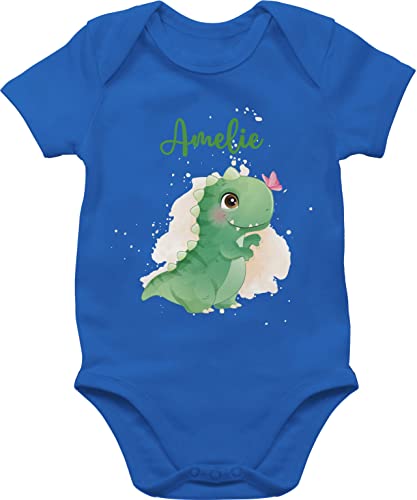 Baby Body Junge Mädchen - Geschenk Dino mit Name personalisiert I Saurier I Dinos I Dinosaurier I Urzeittier - 6/12 Monate - Royalblau - geschenke geburt baby+body tier tieren babysachen kleidung von Geschenk mit Namen personalisiert by Shirtracer