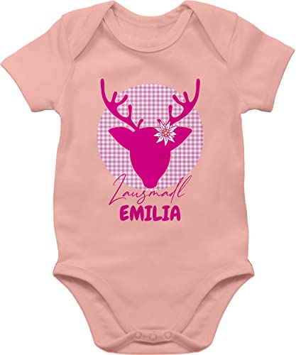 Baby Body Junge Mädchen - Kompatibel Oktoberfest - Lausmadl Hirsch - 3/6 Monate - Babyrosa - strampler bayerisch trachten edelweiß babybody baby-oktoberfest-outfit tracht edelweiss bodys von Geschenk mit Namen personalisiert by Shirtracer