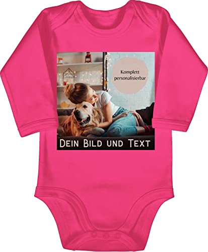 Baby Body langarm Mädchen Junge - eigenem - Foto Bild Geschenk - 3/6 Monate - Fuchsia - babysachen personalisierte own photo and text babystrampler geburtstag selber bedrucken und strampler von Geschenk mit Namen personalisiert by Shirtracer