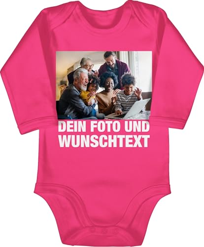 Baby Body langarm Mädchen Junge - Geschenk mit Bild I eigenem Foto I Name I eigener Text I Wunschtext - 3/6 Monate - Fuchsia - personalisierte babysachen selbst drucken logo strampler von Geschenk mit Namen personalisiert by Shirtracer