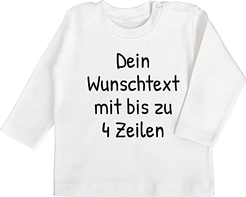 Baby Langarmshirt - Aufdruck selbst gestalten - Wunschdruck Text Namen I Eigener Text I Custom Text - 6/12 Monate - Weiß - personalisierte Kinder Tshirt wunschtext Trinkgeld Shirt Langarm 4 zeilen von Geschenk mit Namen personalisiert by Shirtracer