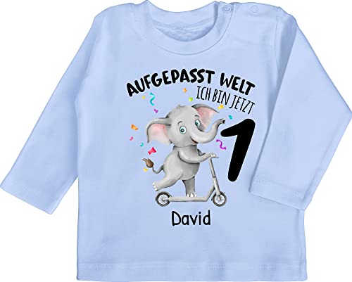 Baby Langarmshirt - 1. - Aufgepasst Welt ich Bin jetzt 1 Jahr alt I Erster Geburtstag - 6/12 Monate - Babyblau - Custom Tshirt First Birthday Girl Outfit 1.Geburtstag 1st Shirt von Geschenk mit Namen personalisiert by Shirtracer
