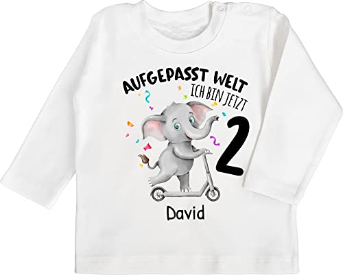 Baby Langarmshirt - 2. Geburtstag - Aufgepasst Welt - Ich Bin jetzt 2 - Elefant mit Name zum Zweiten - 18/24 Monate - Weiß - Jahre Shirt Langarm Outfit Years t-Shirt personalisierter Jungen Junge t von Geschenk mit Namen personalisiert by Shirtracer