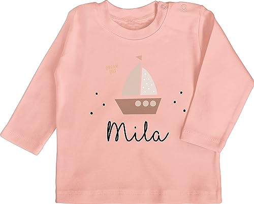 Baby Langarmshirt - Süßes Segelboot Boot Segler - 12/18 Monate - Babyrosa - segler-Geschenk und Name von Geschenk mit Namen personalisiert by Shirtracer