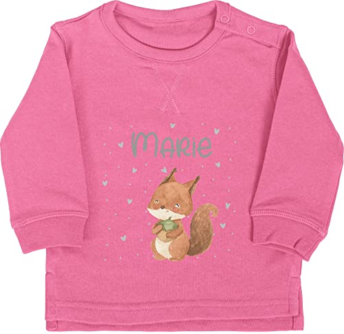 Baby Pullover Jungen Mädchen - Tiere - Eichhörnchen Eichhorn Squirrel - 18/24 Monate - Pink - personalisierte Geschenke Kita Pulli Tier Name Tieren Waldtiere tiermotiv personalisierter von Geschenk mit Namen personalisiert by Shirtracer