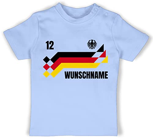 Baby T-Shirt Mädchen Jungen - 2024 Fussball EM Fanartikel - Deutschland Trikot mit Name und Nummer Germany - 3/6 Monate - Babyblau - Kinder fußball Deutschland-Fanartikel t-Shirts Shirt von Geschenk mit Namen personalisiert by Shirtracer