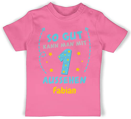 Baby T-Shirt Mädchen Jungen - 1. Geburtstag - So gut kann Man mit 1 Aussehen - 12/18 Monate - Pink - für einjährigen Shirt Jahr erster Junge Outfit ersten t-Shirts geburtstagsshirt erste von Geschenk mit Namen personalisiert by Shirtracer