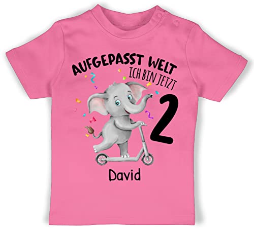 Baby T-Shirt Mädchen Jungen - 2. Geburtstag - Aufgepasst Welt - Ich Bin jetzt 2 - Elefant mit Name zum Zweiten - 18/24 Monate - Pink - Jahre Oberteil Tshirt und Shirts Outfit Years Babykleidung von Geschenk mit Namen personalisiert by Shirtracer