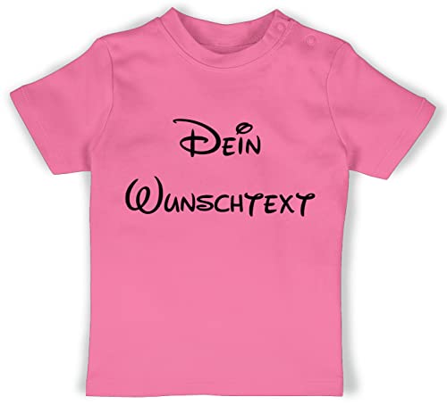 Baby T-Shirt Mädchen Jungen - Aufdruck selbst gestalten - Wunschtext - 6/12 Monate - Pink - Bedrucken selber Shirt t eigenem Druck individuell Text nach Wunsch personalisierte Geschenke von Geschenk mit Namen personalisiert by Shirtracer