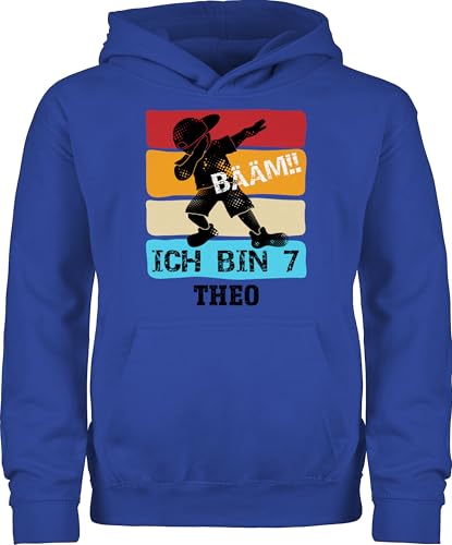 Kinder Hoodie Jungen Mädchen - BÄÄM ich Bin 7 mit Namen | 7 Jahre Geschenkidee cool | Ich Bin jetzt 7 | Lustige Sprüche zum 7. Geburtstag | Geburtstagsgeschenk für 7 jährige - 128 (7/8 Jahre) von Geschenk mit Namen personalisiert by Shirtracer