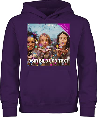 Kinder Hoodie Jungen Mädchen - Foto eigenem Bild - Fotogeschenk - 152 (12/13 Jahre) - Lila - und textfeld drauf aufdruck personalisierbar wo man machen kann bedrucken text auserwählte von Geschenk mit Namen personalisiert by Shirtracer