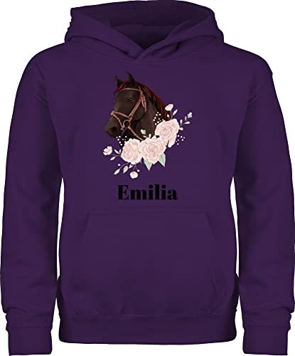 Kinder Hoodie Jungen Mädchen - Pferd Pferde - Wunschname Pferdekopf - 128 (7/8 Jahre) - Lila - name und pferdefans reiten geschenke zur einschulung reiterin pferdemotiv von Geschenk mit Namen personalisiert by Shirtracer