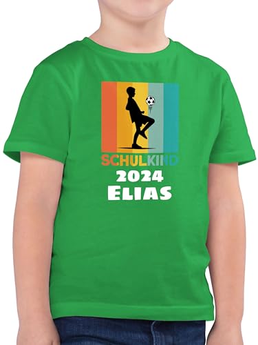 Kinder T-Shirt Jungen - Einschulung Schulanfang Junge - Fußball 2024 Retro - weiß - 128 (7/8 Jahre) - Grün - Tshirt Schulkind Name einschul Geschenke Shirt erste Schultag Schule von Geschenk mit Namen personalisiert by Shirtracer