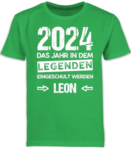 Kinder T-Shirt Jungen Schulanfang - Einschulung Junge - Das Jahr in dem Legenden eingeschult Werden - 128 (7/8 Jahre) - Grün - Shirt Schulkind schulbeginn leiberl schul Outfit First Day of School von Geschenk mit Namen personalisiert by Shirtracer