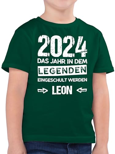 Kinder T-Shirt Jungen - Einschulung Schulanfang Junge - Das Jahr in dem Legenden eingeschult Werden - 128 (7/8 Jahre) - Tannengrün - zum ersten Schultag Schulkind 1.Schultag Geschenke von Geschenk mit Namen personalisiert by Shirtracer