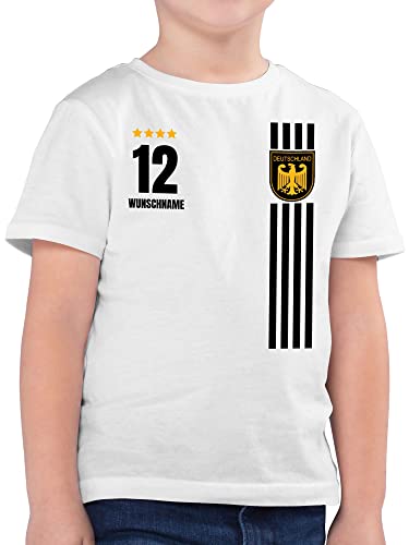 Kinder T-Shirt Jungen - 2024 Fussball EM Fanartikel - Deutschland Germany Trikot Style - 116 (5/6 Jahre) - Weiß - fußball Kleidung Junge wm 24 Deutschland-Fanartikel Tshirt Shirt Name Europa von Geschenk mit Namen personalisiert by Shirtracer