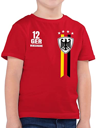 Kinder T-Shirt Jungen - 2024 Fussball EM Fanartikel - Germany WM Fan Deutschland - 116 (5/6 Jahre) - Rot - Deutscher Nationalmannschaft Tshirts t Shirt fußball Name Junge Tshirt trainingsshirt von Geschenk mit Namen personalisiert by Shirtracer