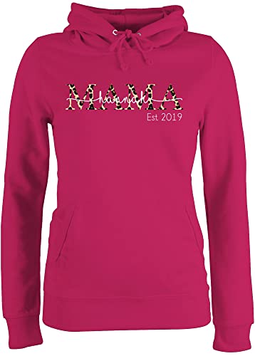 Pullover Damen Hoodie Frauen - Muttertag - Mama mit Namen und Jahreszahl - Lettering braunes Leomuster - L - Fuchsia - muttertagsgeschenk Geschenke für Mutter personalisierter Mamas zum mom von Geschenk mit Namen personalisiert by Shirtracer