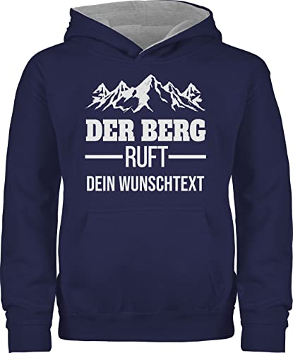 Pullover Kinder Hoodie Jungen Mädchen - Der Berg Ruft - Wandern Geschenk - 128 (7/8 Jahre) - Navy Blau/Grau meliert - Wanderer Kind Wander Wunschname von Geschenk mit Namen personalisiert by Shirtracer